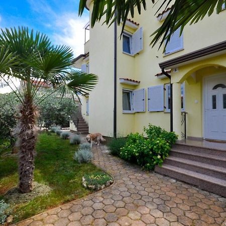 Karpinjan Ferienwohnung Fuer 2 Personen 30 M2 In Novigrad, Istrien מראה חיצוני תמונה
